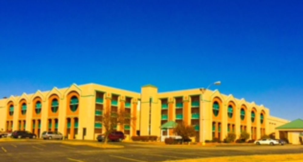 The Lodge Hotel And Banquets Bridgeton Exterior foto